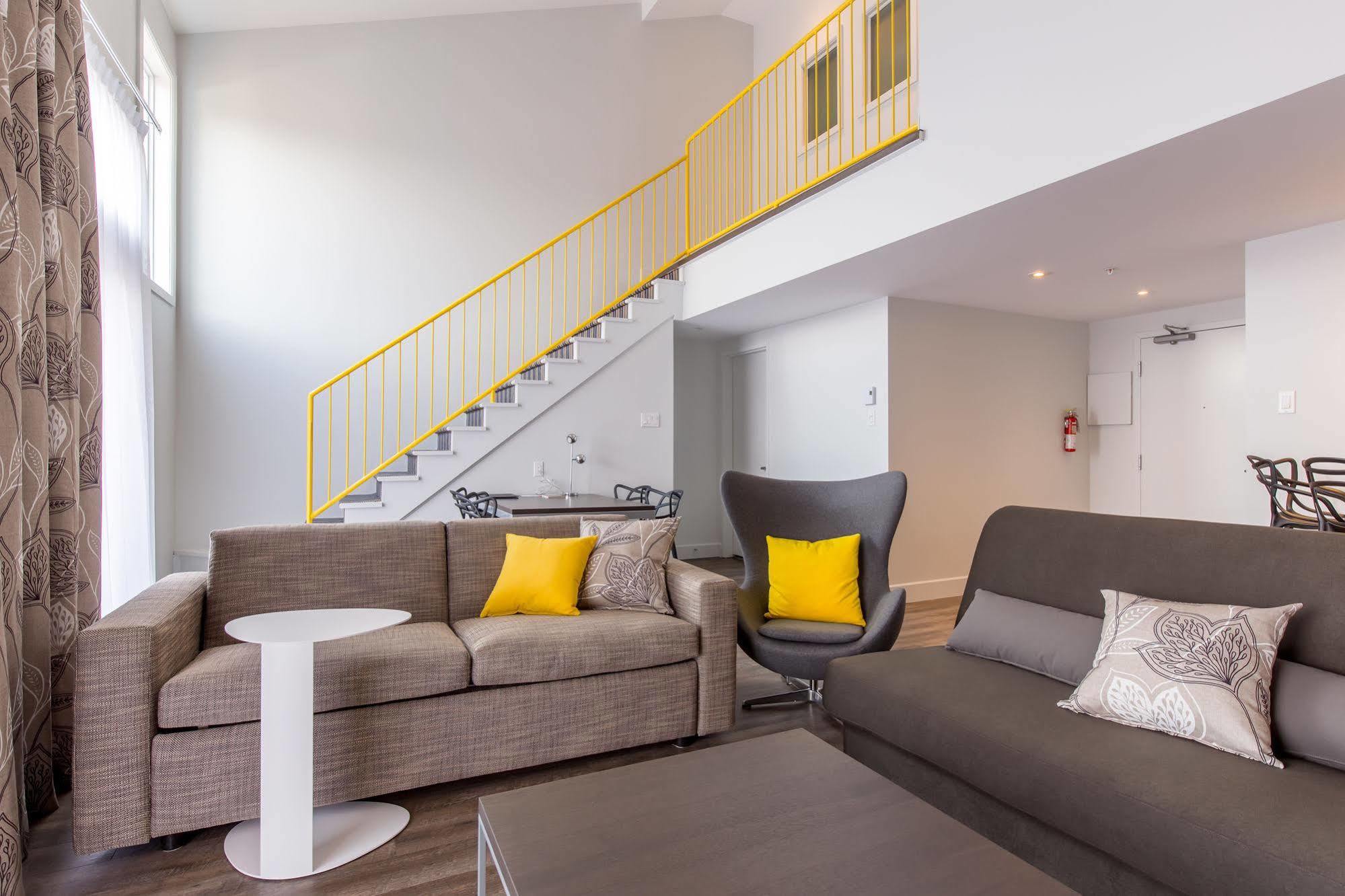 Brome Hotel